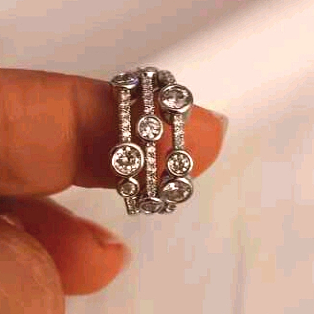 Size 8 silver and zirconia statement ring; NWOT - Picture 7 of 8